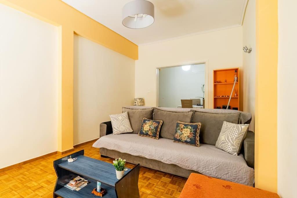 Bright,Comfort House In The Heart Of Athens Exterior photo